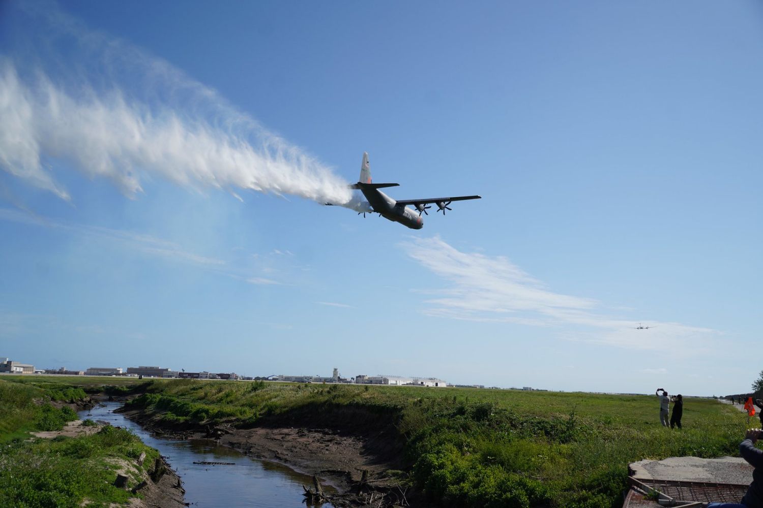 Lockheed Martin C-130J Super Hercules de la Guardia Nacional de California (Foto: Staff Sgt. Michelle Ulber)