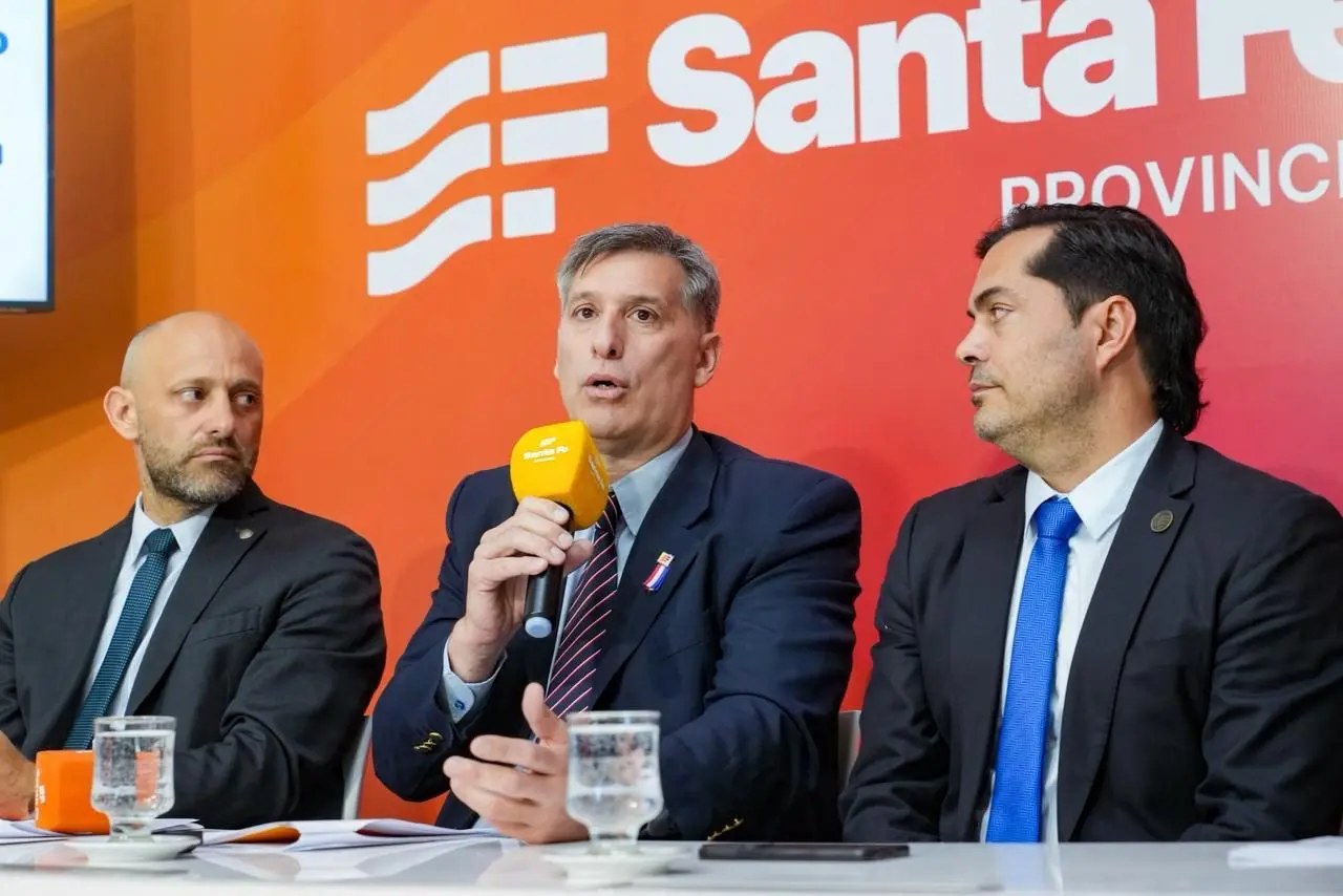 Ley Tributaria 2026: empresas podrán descontar de ingresos brutos el sueldo de nuevos empleados en la provincia.
