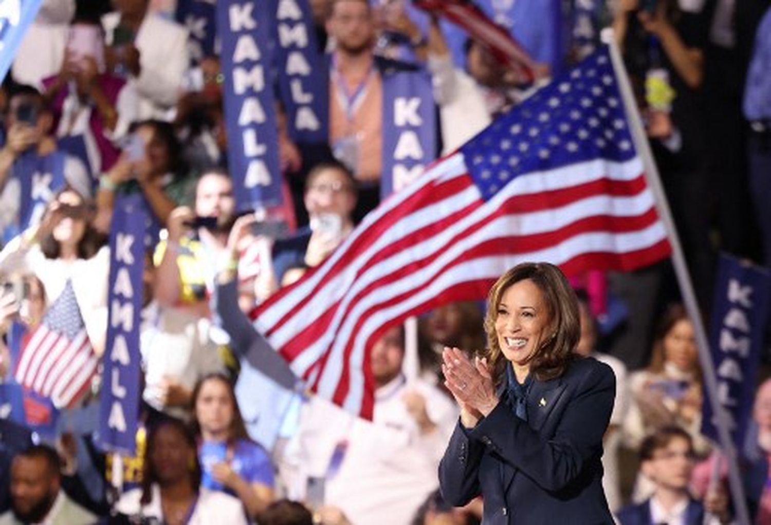 Kamala Harris acepta la candidatura presidencial demócrata: PROMETE UNIDAD NACIONAL