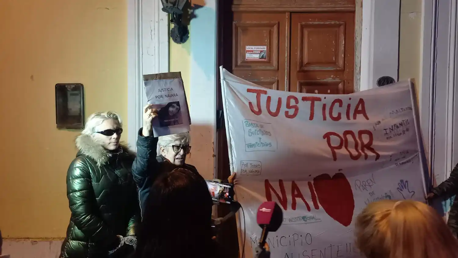 Crimen de Naiara: la marcha y el fuerte reclamo por asistencia en salud mental terminó en la comisaría