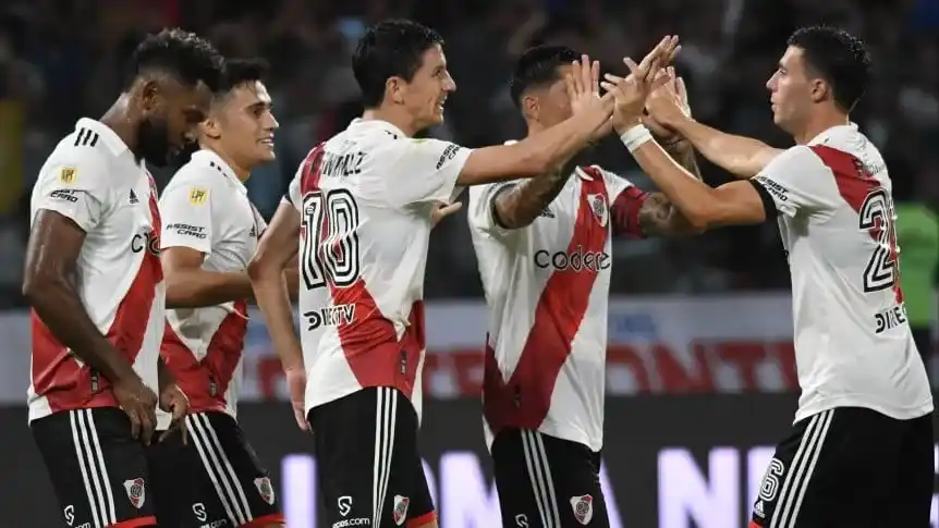 River derrotó a Central Córdoba en el debut de Martín Demichelis