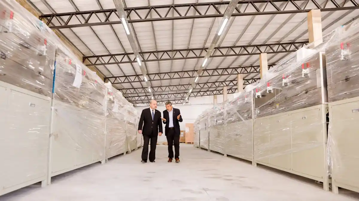 La Argentina comenzará a producir celdas  para batería de litio en septiembre