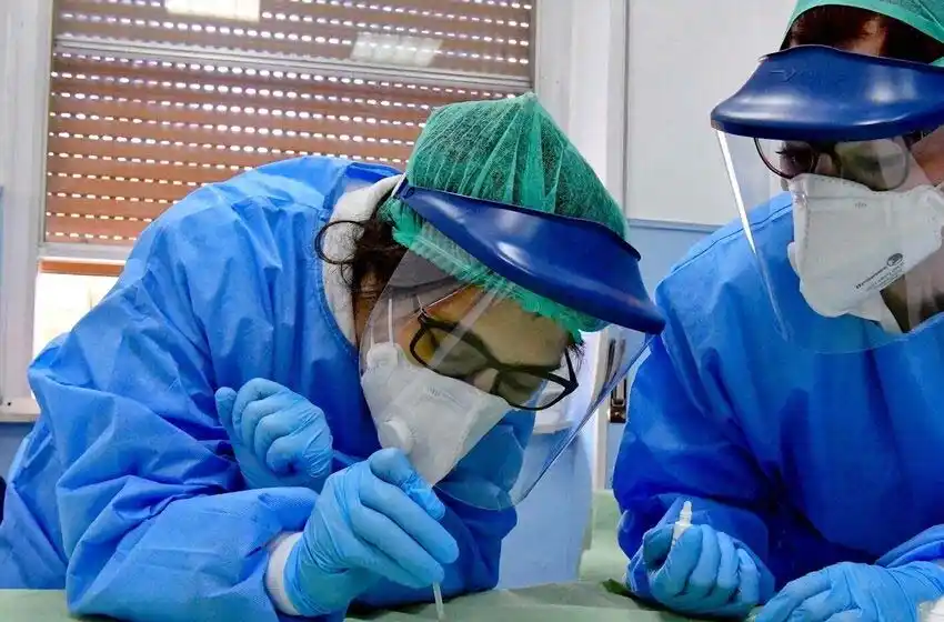 Triste registro: América tiene el mayor número de trabajadores sanitarios infectados a nivel global