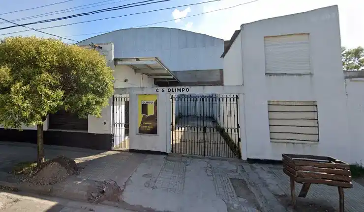 La moto robada se encontraba en la entrada de la sede de Olimpo