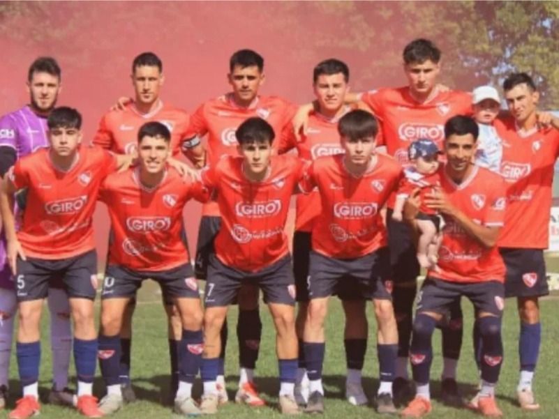 "El Rojo" de Ataliva venció 4 a 3 a Dep.Bella Italia,Foto:Club Indep. de Ataliva