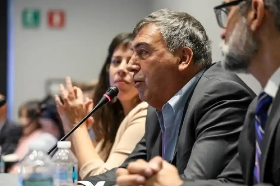 El Gobierno autorizó aumentos del 17,6% en telefonía, internet y televisión por cable