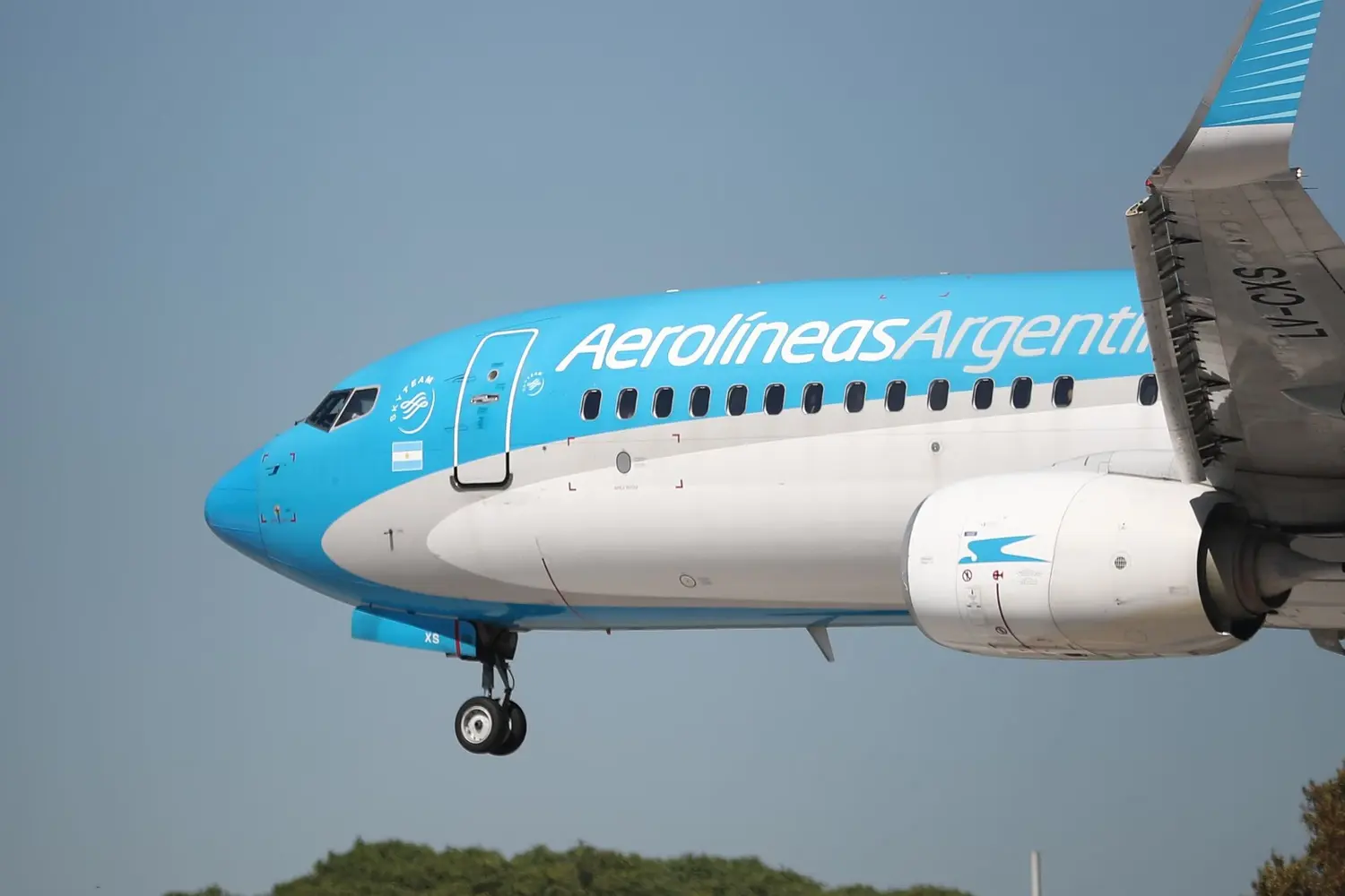 Se levantó el paro y habrá vuelos el 16 de abril