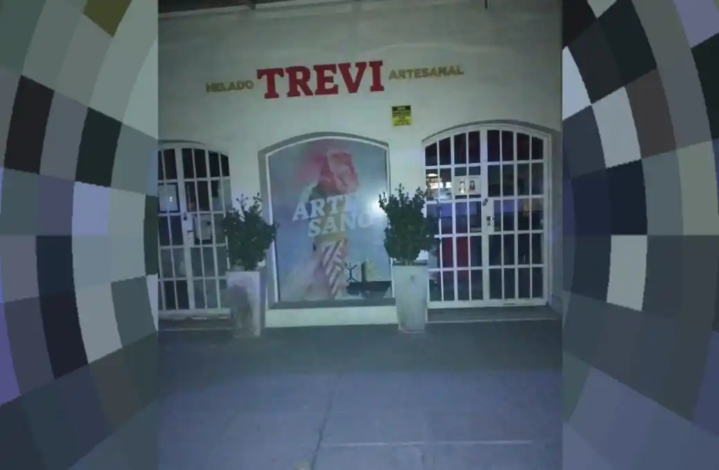 Robo y vandalismo en una heladería