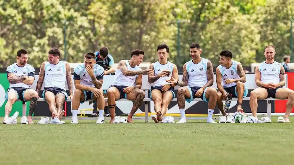 Las dudas que tiene Lionel Scaloni en la formación de la Argentina para el trascendental duelo ante Austria por el Mundial