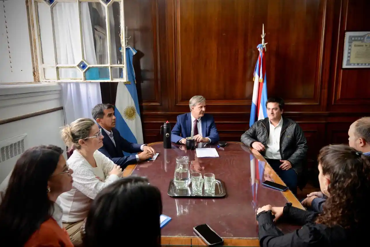 Concejales de Federación llevaron sus reclamos al Congreso