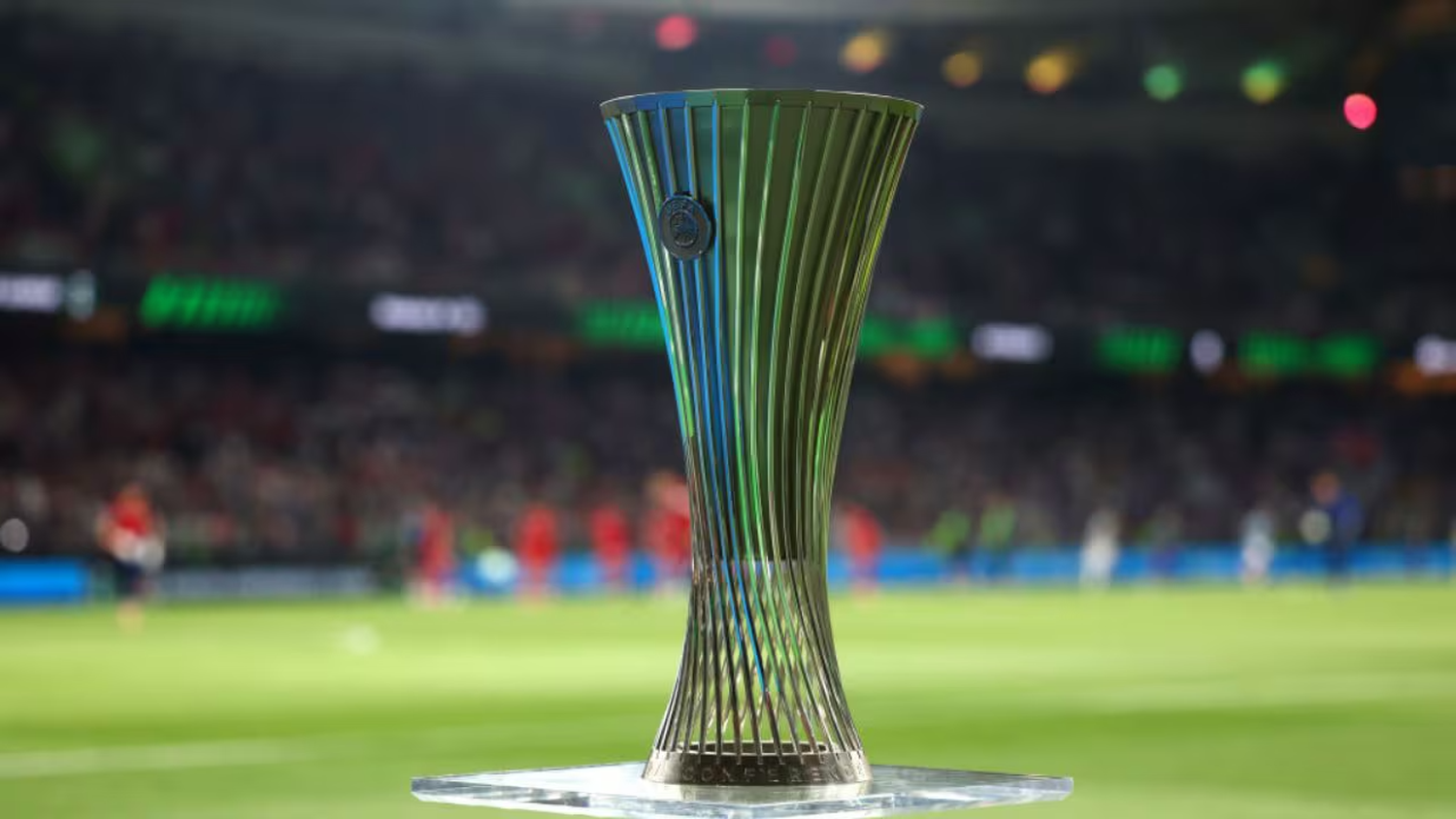 Se define la Conference League: quienes son los futbolistas argentinos que pueden salir campeones este miércoles