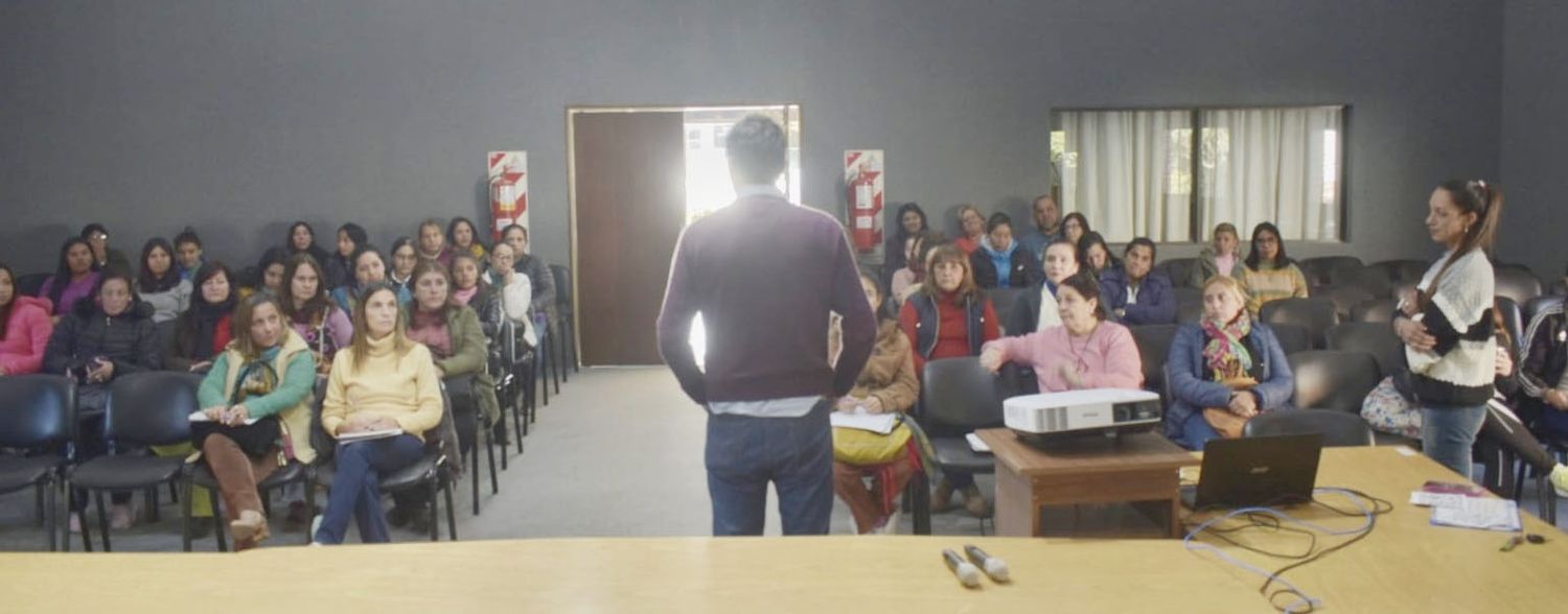 Dio inicio el curso de Lengua de Señas Argentinas organizado por CAFESG