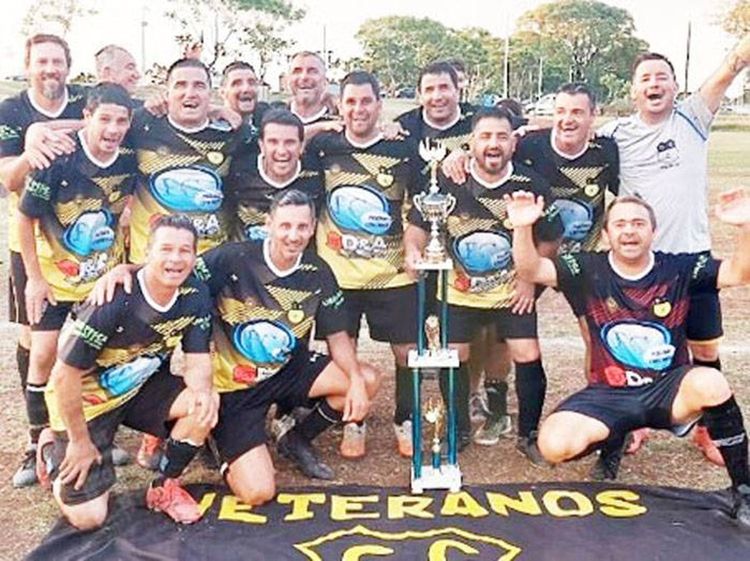 Comunicaciones y Wanderer�"s definen el título del campeonato Seniors+44