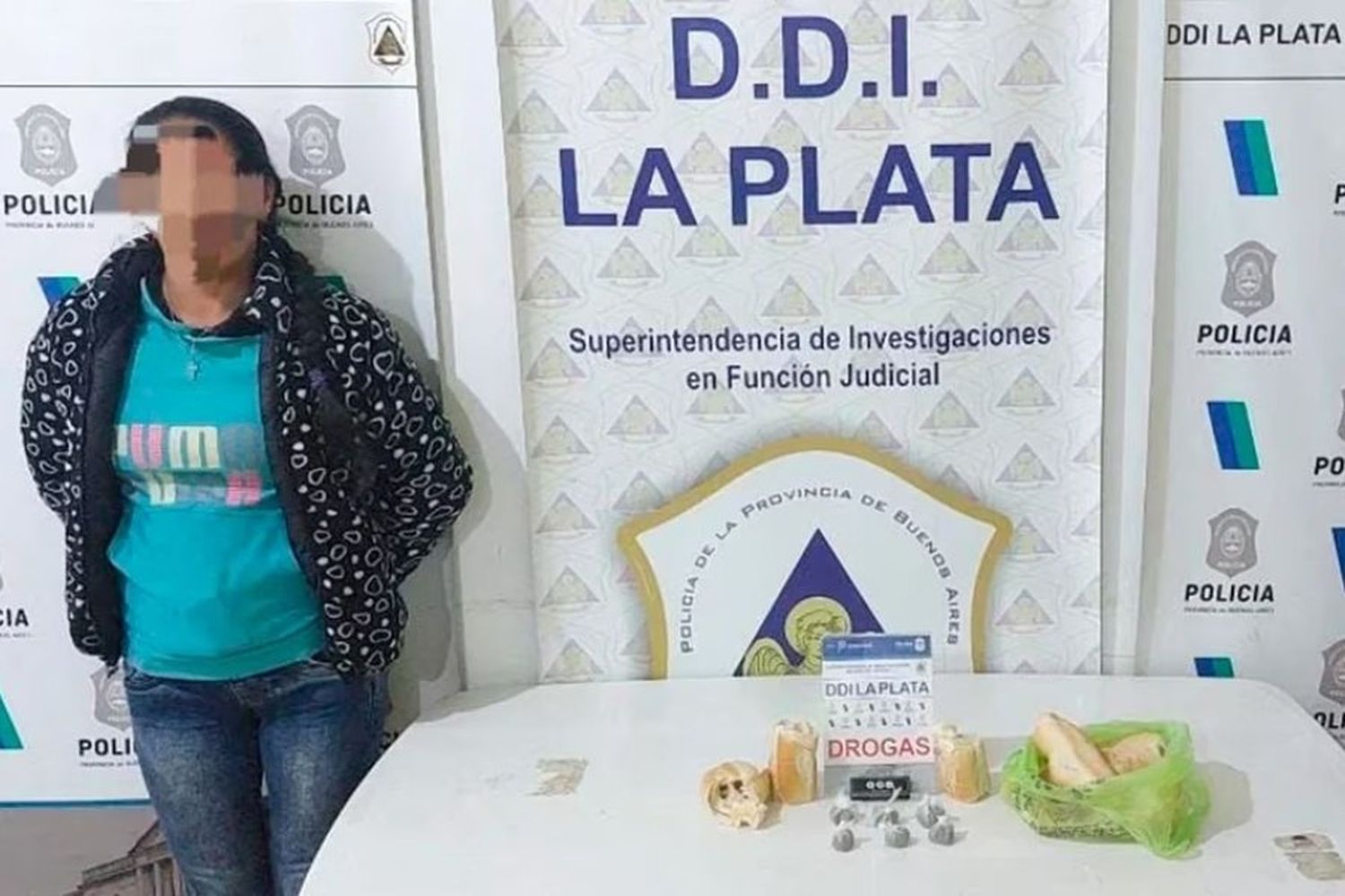 La Plata: una mujer le llevó pan relleno de marihuana a su novio ladrón preso en una comisaría