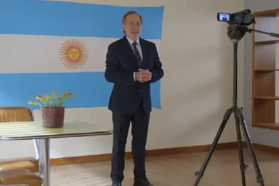 Sorpresiva campaña: ¿Para qué se postula Guillermo Francella?