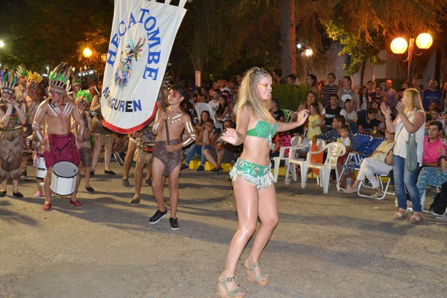 Los tradicionales corsos de Hernández en imágenes