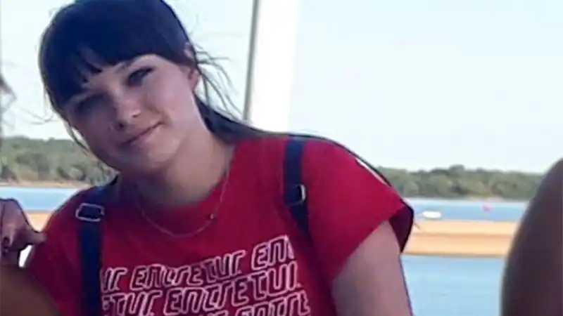 Buscan a adolescente que se ausentó de un Hogar de Menores