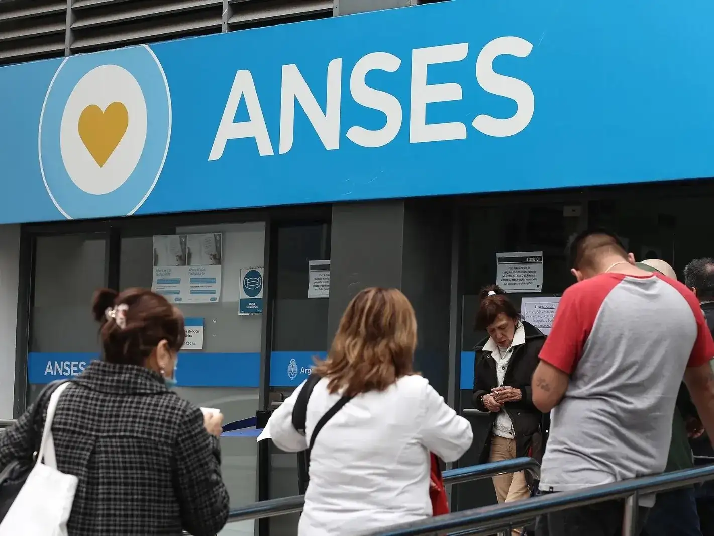 ANSES confirmó el aumento en haberes y asignaciones para mayo.