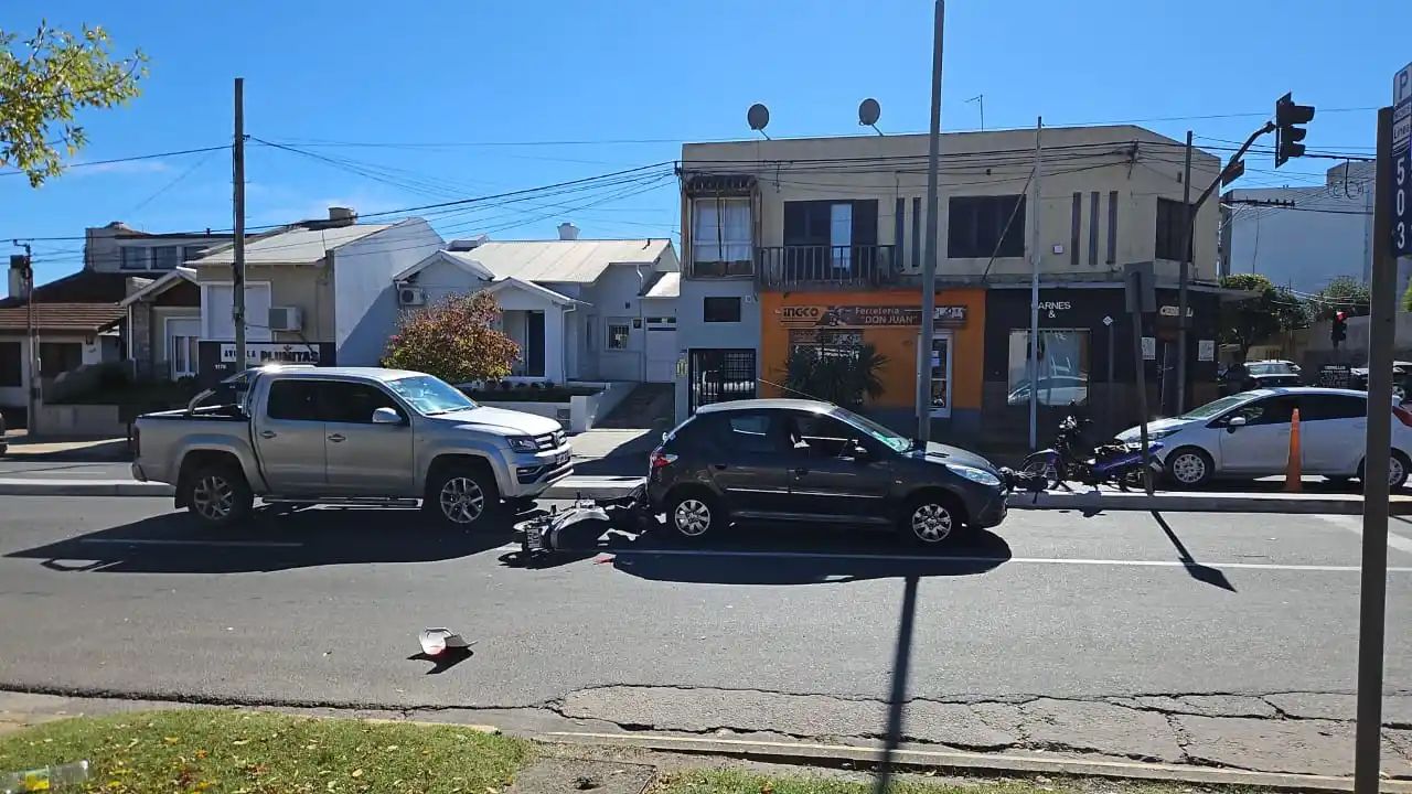 Accidente en avenida Avellaneda casi Alsina