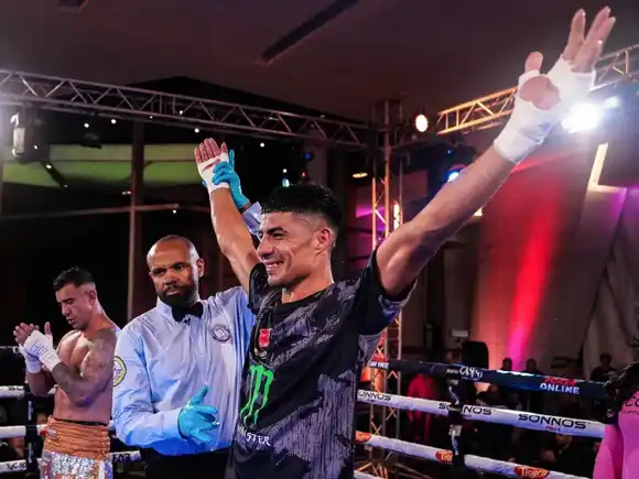 Velada de boxeo en Atlético de Rafaela con destacada presencia local