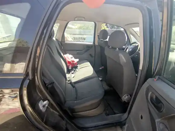 Violento robo de una camioneta en Dorrego y Falucho: dos de los detenidos tienen 15 y 16 años