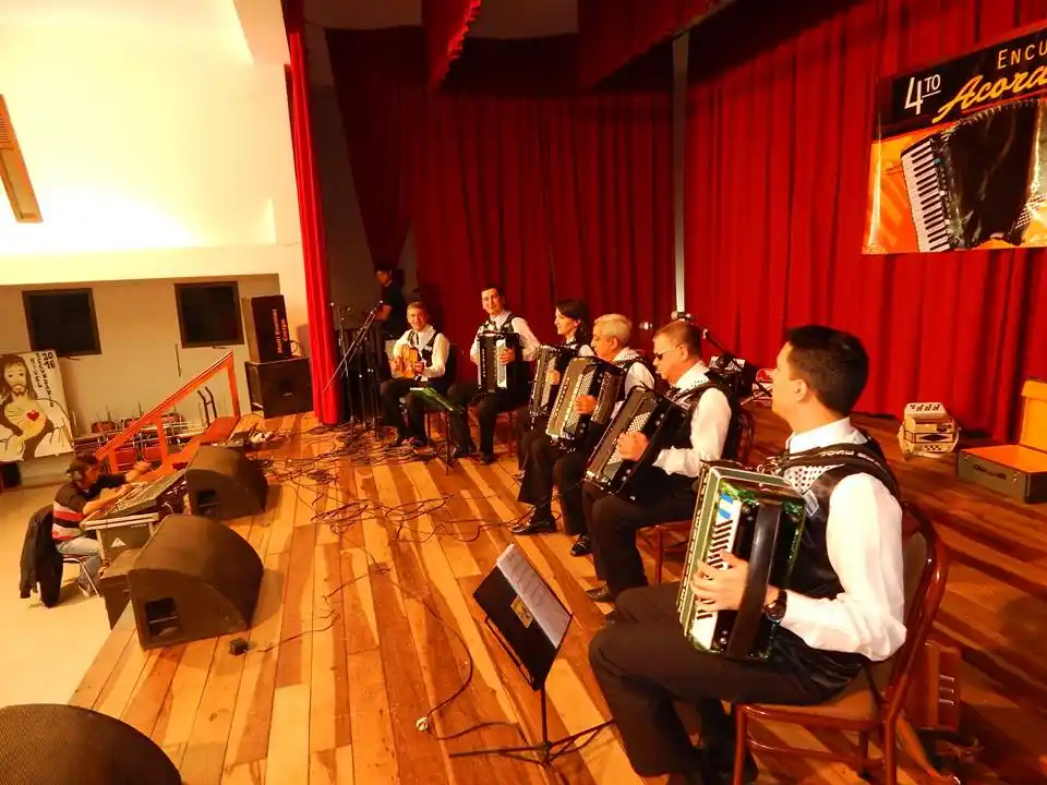 Vuelven a vibrar los fuelles