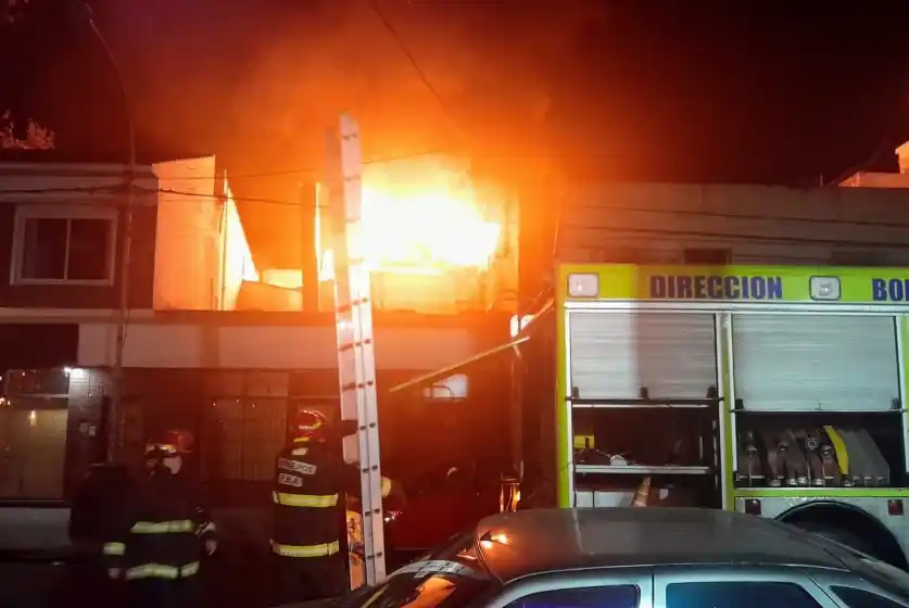 Un nuevo incendio en Mar del Plata: investigan las causas del siniestro en La Perla