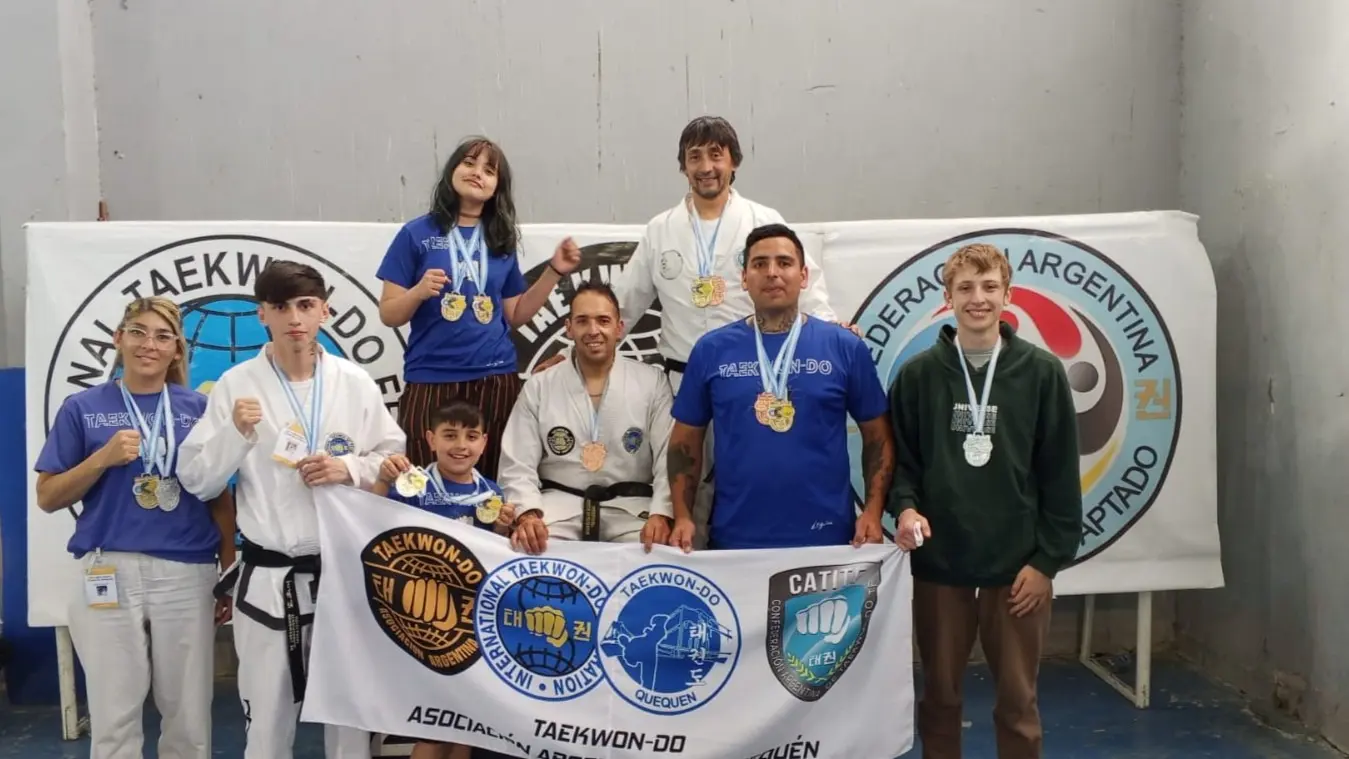 La escuela quequenense de taekwondo destacó en su paso por Berisso