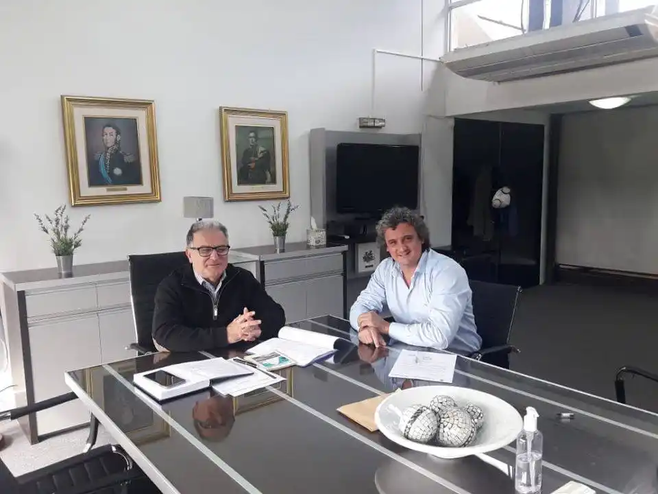 El Intendente Ricardo Bravo se reunió con Luis Benedetto titular de CTM
