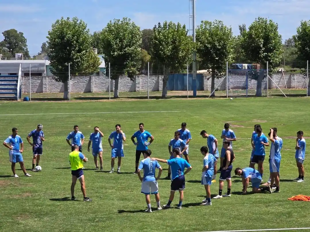 La Academia se prepara para enfrentar a Godeken este lunes en el inicio de los octavos de final de la Copa Federación masculina