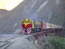 Turismo: El Gobierno de Salta tomará la concesión del Tren de las Nubes