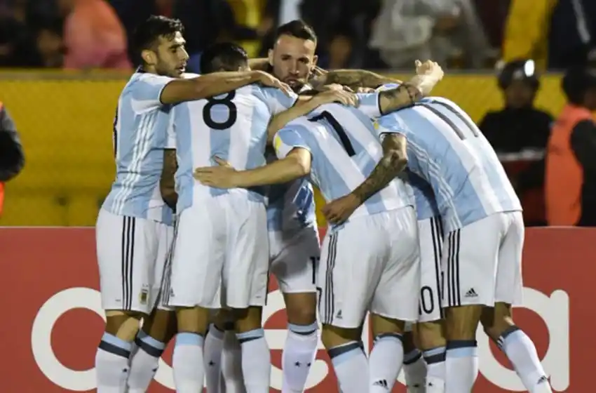 Messi se convirtió en héroe y Argentina estará en Rusia