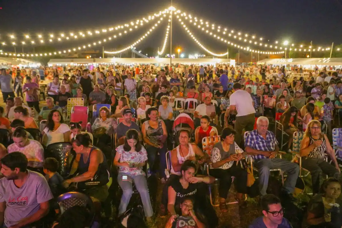 Inversiones, información y ganancias: La FPV sigue dividiendo a la política local