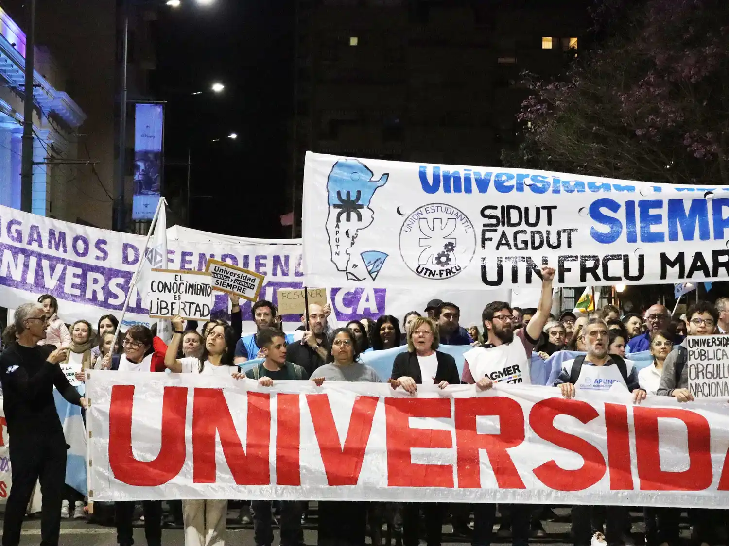 La UNER estará presente en una nueva marcha universitaria
