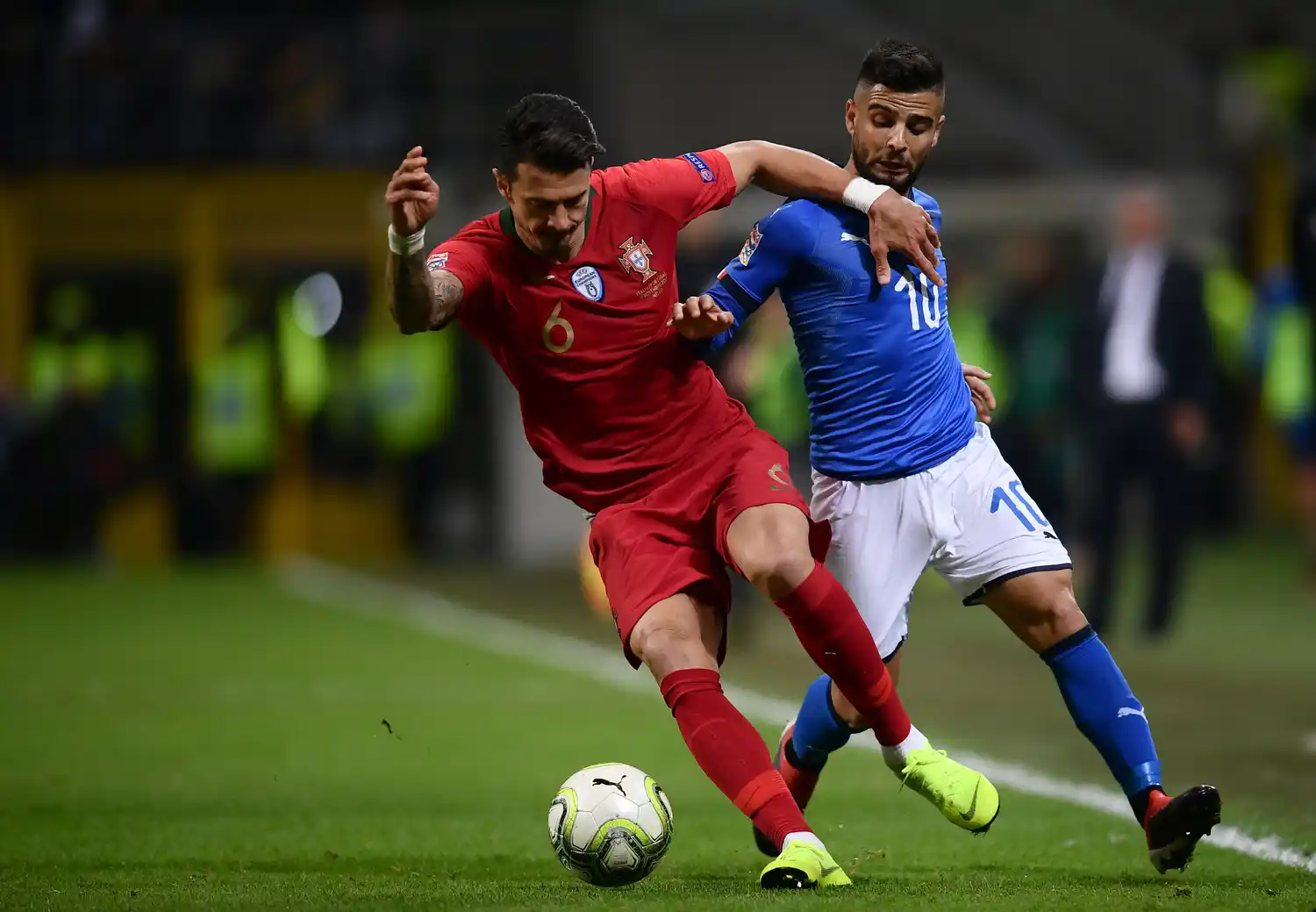 Portugal pasó a semis e Italia no lo consiguió
