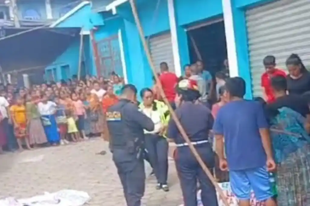 El incidente ocurrió en el barrio El Centro, zona 1 de La Tinta.