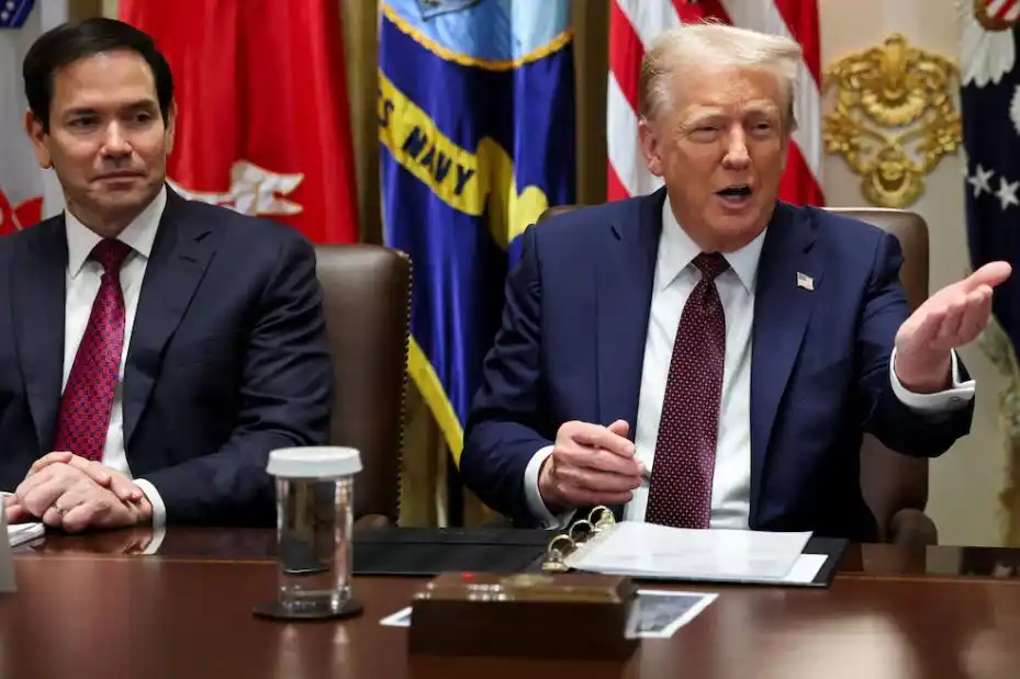 Donald Trump anunció que fuerzas de Estados Unidos hundieron una embarcación con drogas procedente de Venezuela