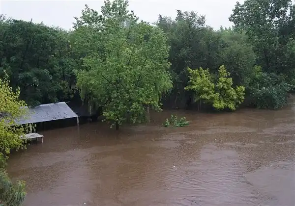 Alerta roja en Luján: El río alcanzó los 4,34 metros