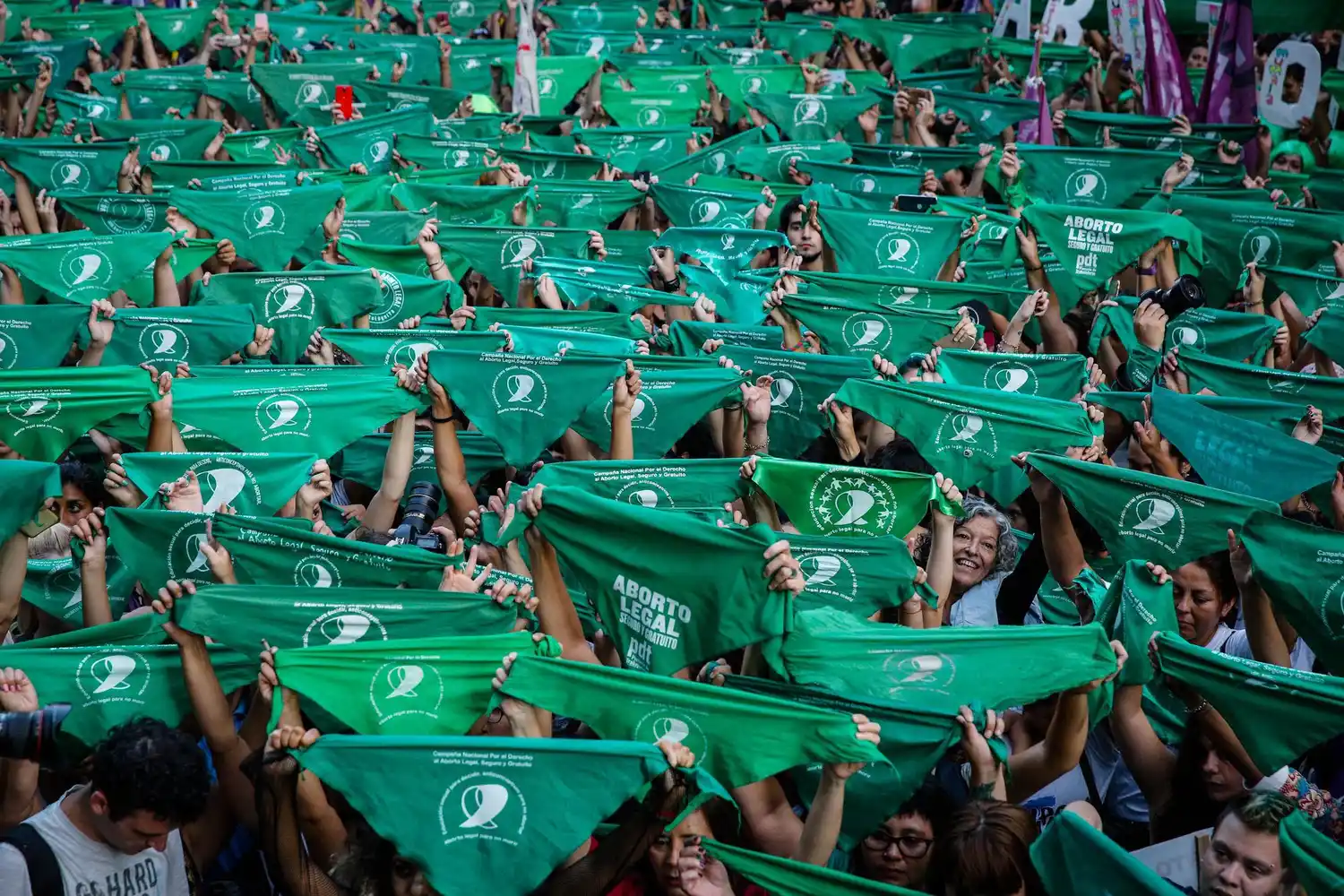Aborto Legal: Pañuelazos en la Provincia y el país para reclamar por la aprobación de la Ley