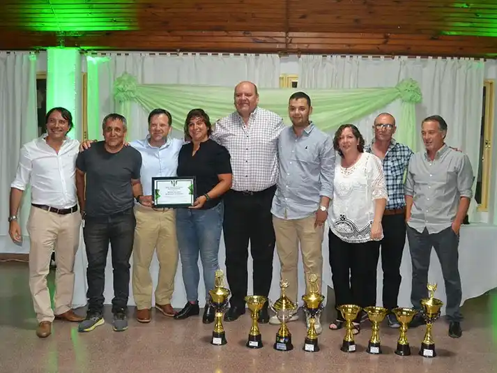 El Club Centro Bancario celebró su 78º aniversario con una cena y anunció nuevas obras y proyectos