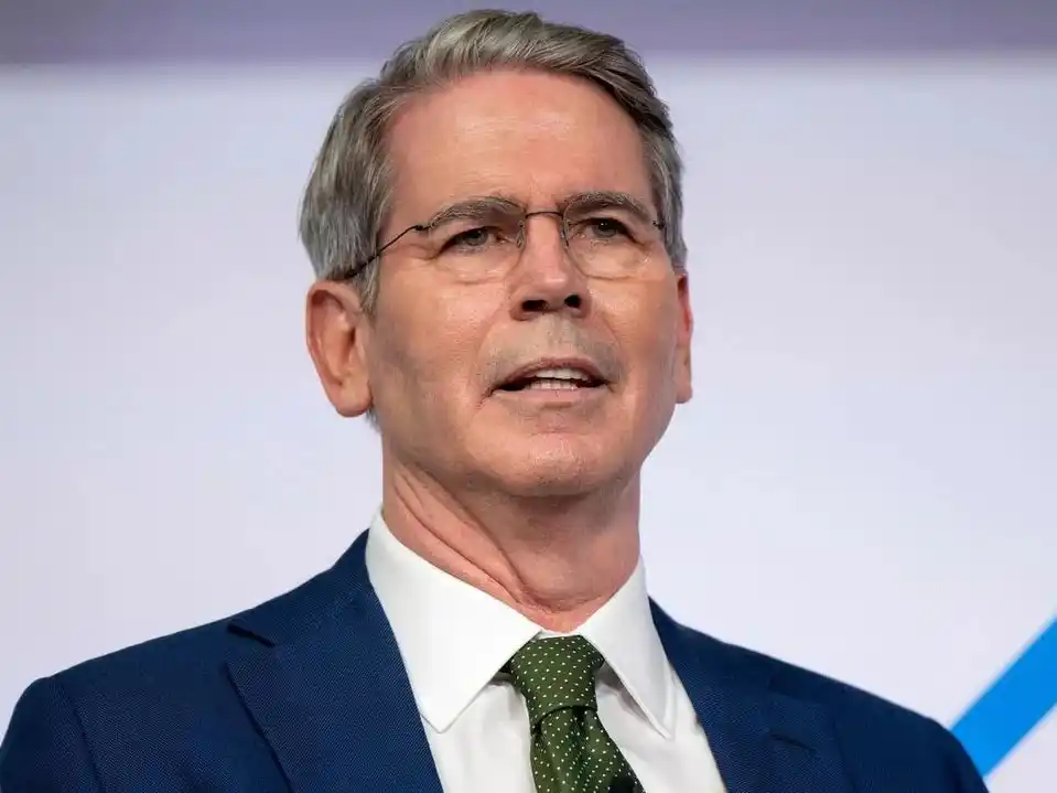 La Embajada de China salió al cruce de Scott Bessent por sus dichos durante su visita a la Argentina