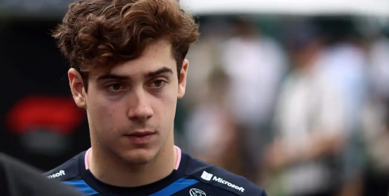 El joven piloto argentino ante otra carrera importante. Reuters.