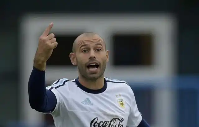 Mascherano busca salir del Barcelona para llegar con ritmo al Mundial