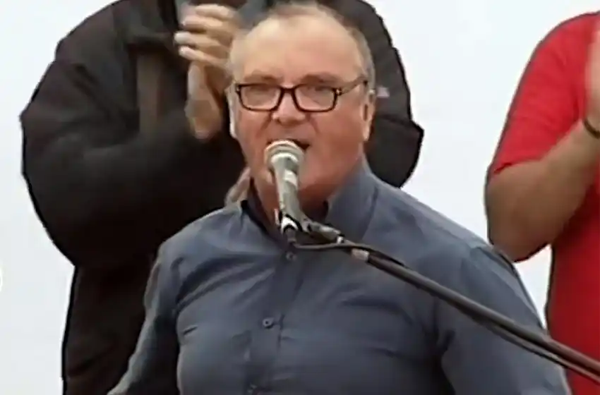 El sindicalista uruguayo, furor en las redes sociales, opinó sobre la situación gremial en Argentina