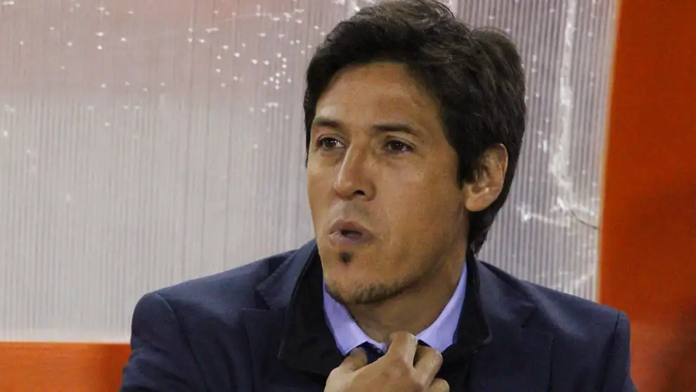 En Italia dan a Camoranesi como técnico en Eslovenia