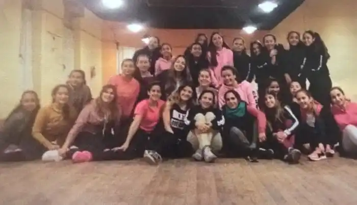 Jóvenes de grupo coreográfico declaradas embajadoras culturales