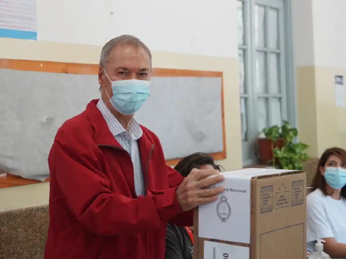 Schiaretti pidió a los cordobeses que concurran a  votar y evitó hablar de las elecciones de 2023