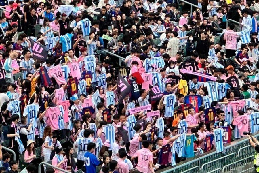 Messi es furor en todo el mundo: locura en Hong Kong por ver al 10 en una práctica