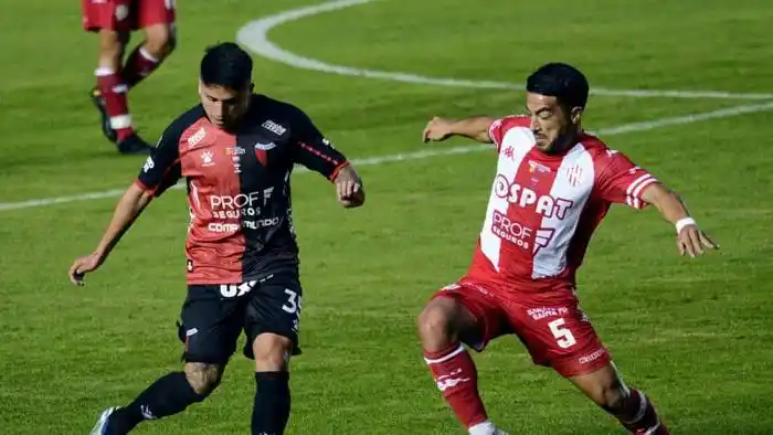 Con la igualdad  Colón dejó afuera a Unión