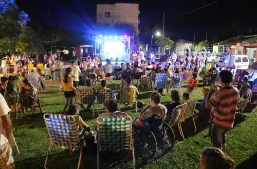 Comienzan los festivales de “Verano es Arte” en los diferentes barrios de la ciudad